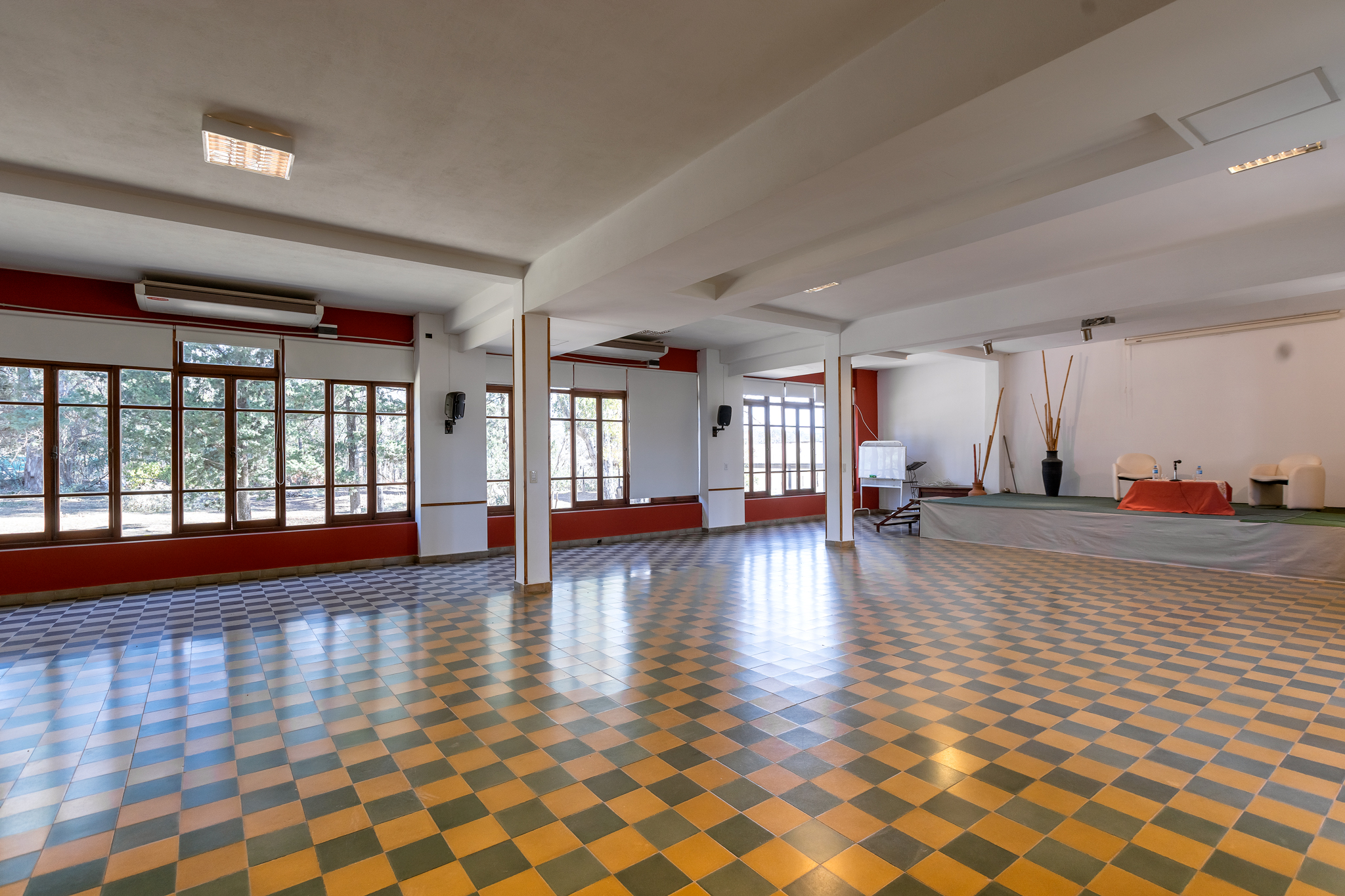 SALON DE EVENTOS(4)
